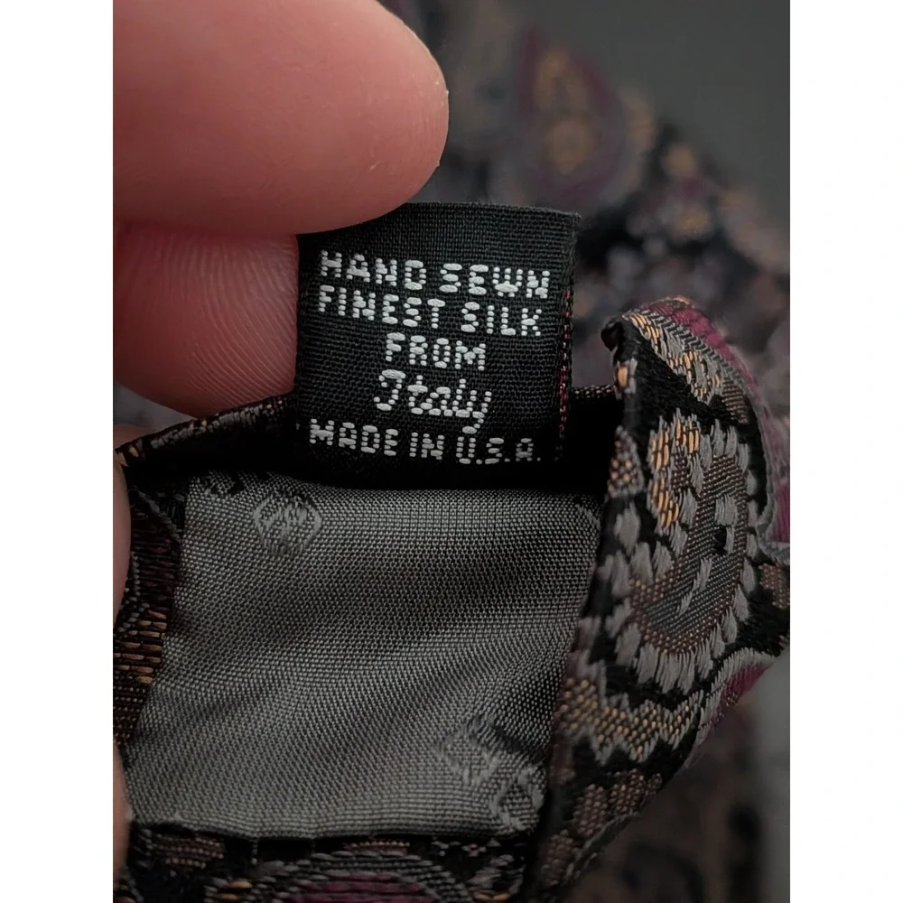 Robert Talbott Best Of Class Men's Necktie Tie 100% SILK Blk Purple Paisley 64